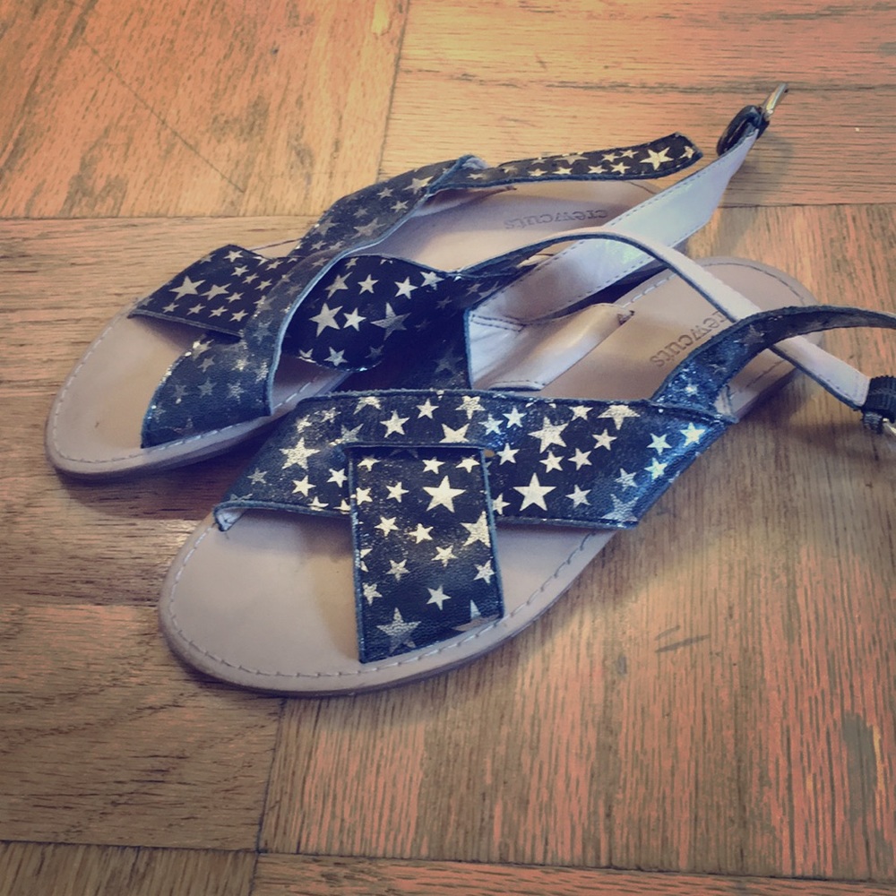 Kids sandals
